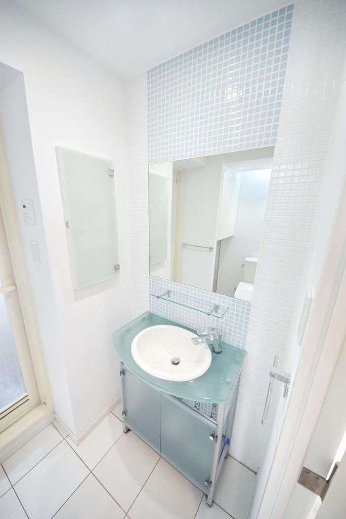 洗面設備　★内装・設備★