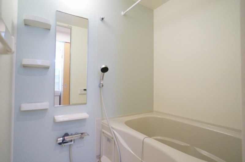 バス・シャワールーム　図面と現状に相違がある場合には現状を優先