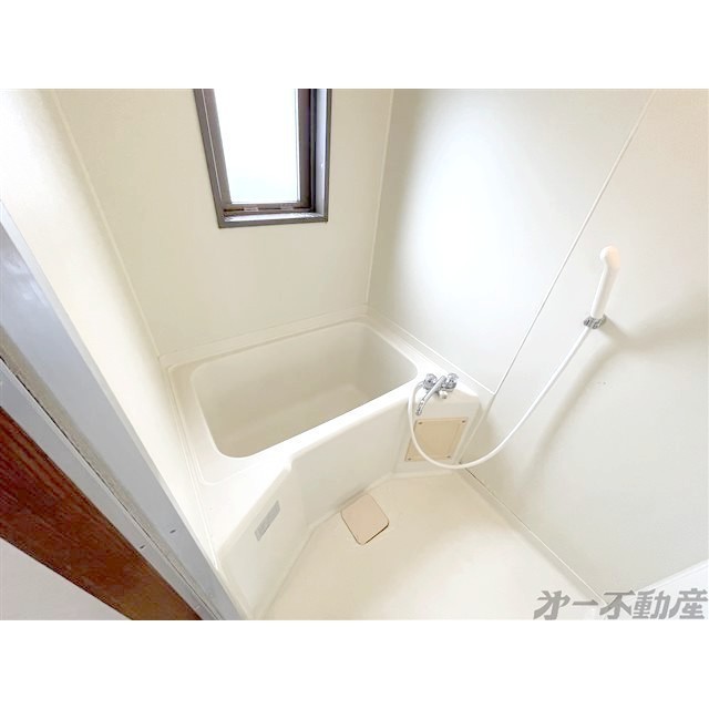 バス・シャワールーム　バスルーム