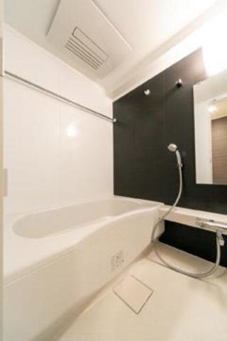 バス・シャワールーム　お風呂で日々の疲れを落としましょう