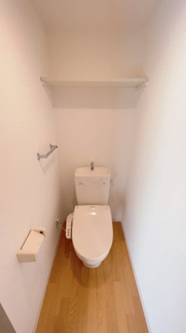 トイレ　ゆったりとした空間のトイレです