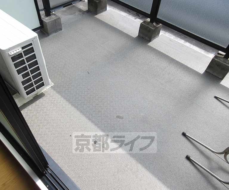 バルコニー　バルコニー広々！