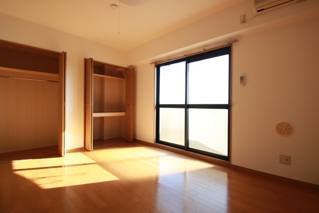 居室・リビング　※別室の参考写真の為、現況優先です。