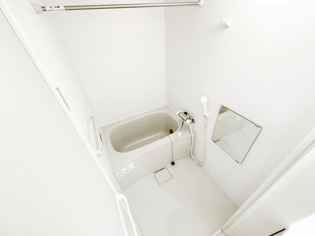 バス・シャワールーム　★追い焚き希望付き★