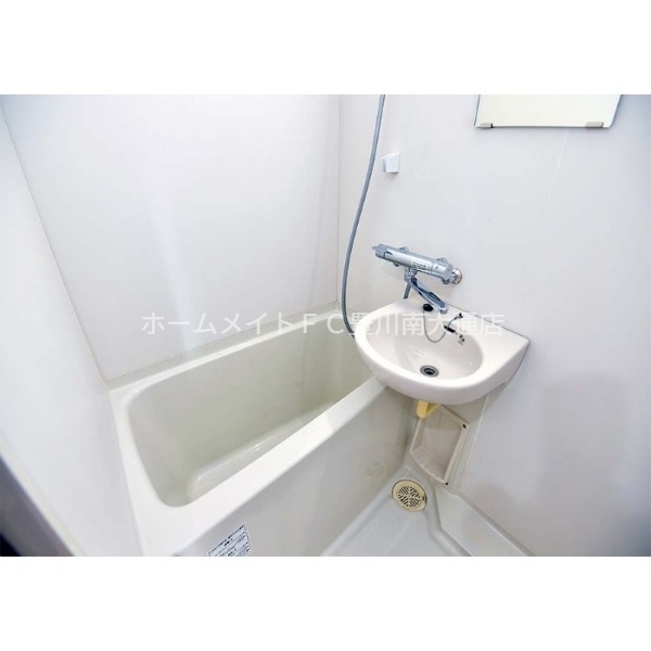 バス・シャワールーム　同型別部屋