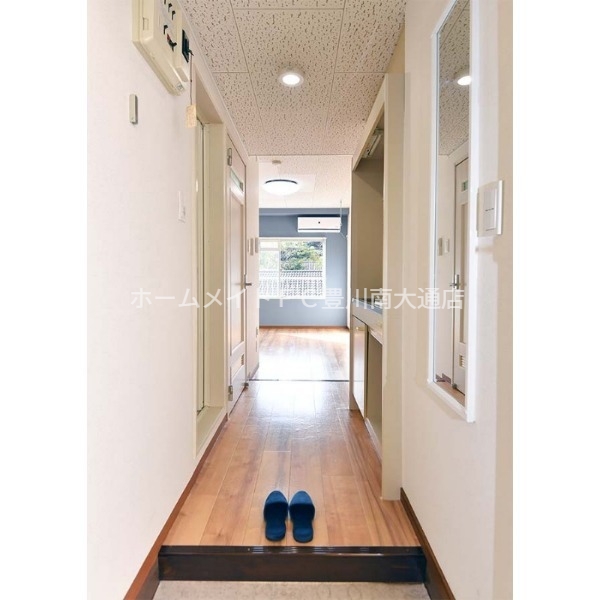 玄関　同型別部屋