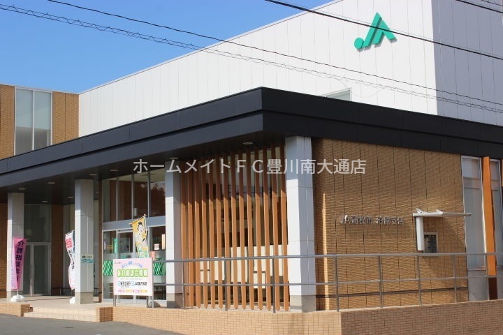 銀行　JA蒲郡市形原支店（銀行）まで2335m