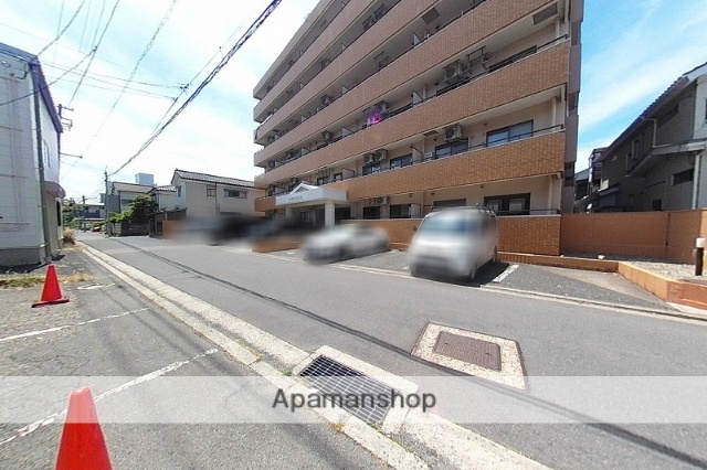 その他　前面道路（その他）まで0m