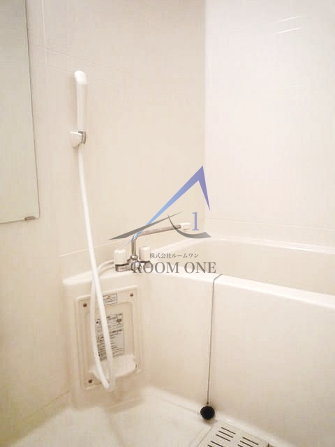 バス・シャワールーム　お風呂です。