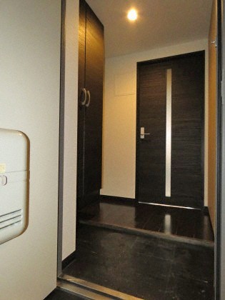 玄関　広々とした玄関です！