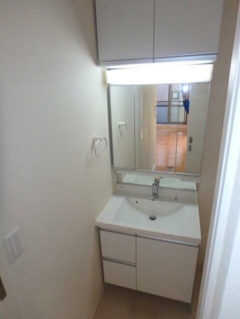 洗面設備　独立洗面台