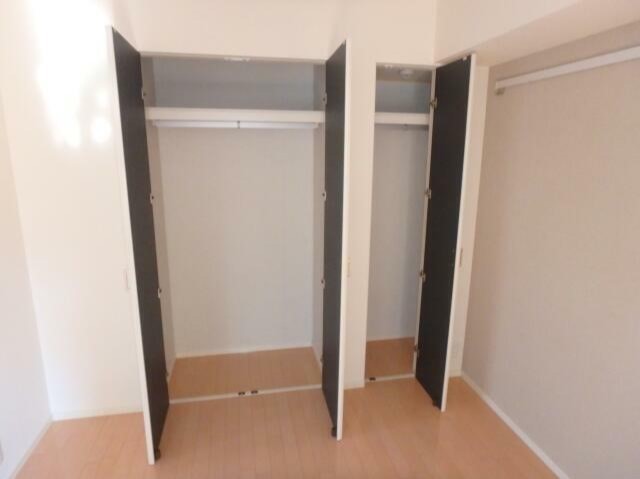 収納　クローゼット