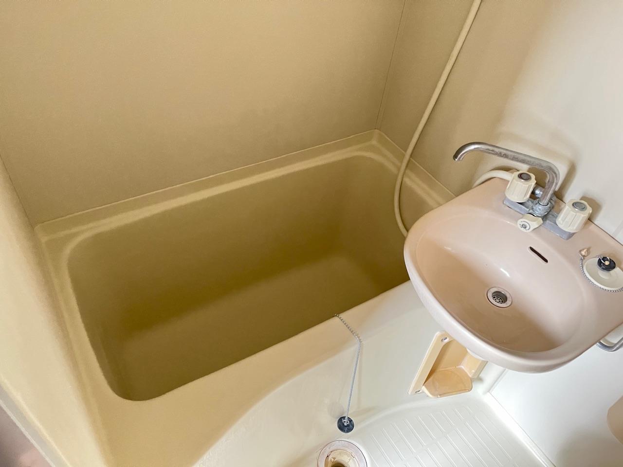 バス・シャワールーム　バス