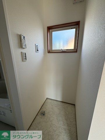 洗面設備　洗濯機置き場