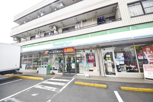 コンビニ　ファミリーマート森かどやしんでん店（コンビニ）まで395m