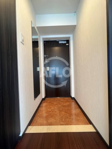 玄関　プレジオ梅田　玄関