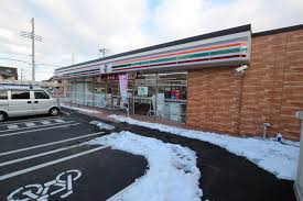コンビニ　セブンイレブン日野豊田2丁目店（コンビニ）まで327m