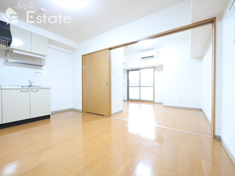 居室・リビング　リビング