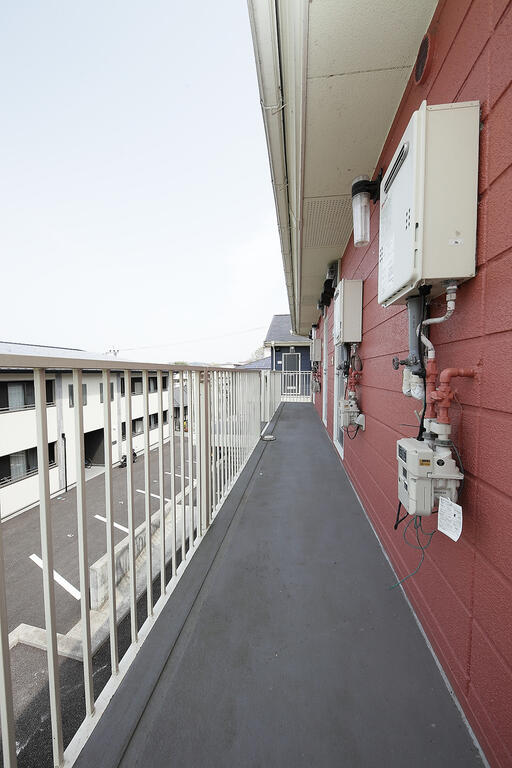 エントランス　共用廊下（2階部分）