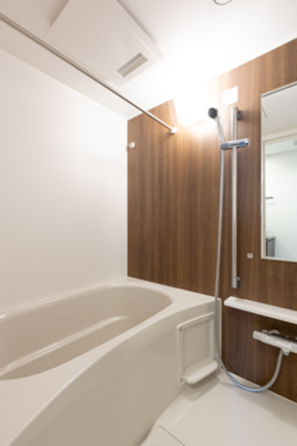 バス・シャワールーム　※写真は同タイプ住戸です。