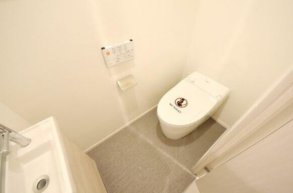 トイレ　参考写真