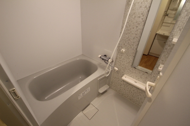 バス・シャワールーム　※モデルルームの写真です。