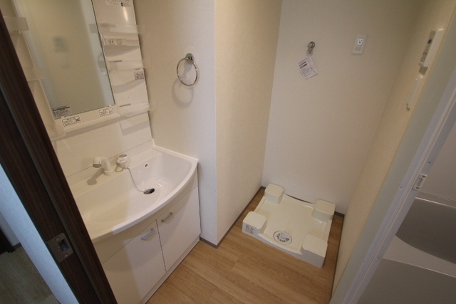 洗面設備　※モデルルームの写真です。