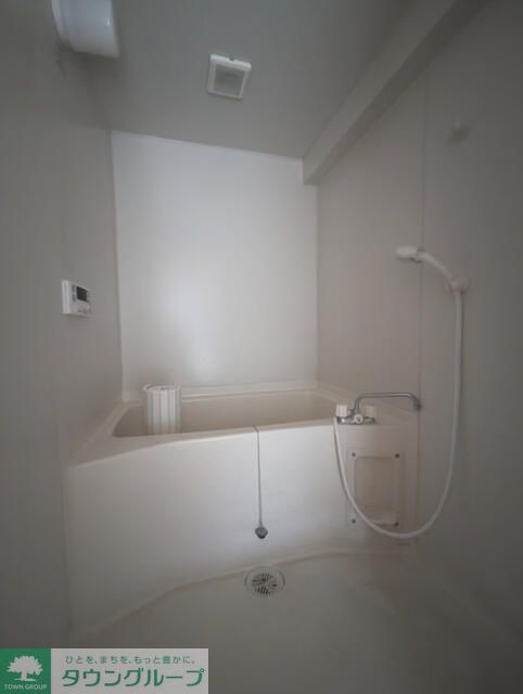 バス・シャワールーム　※別部屋参考写真です