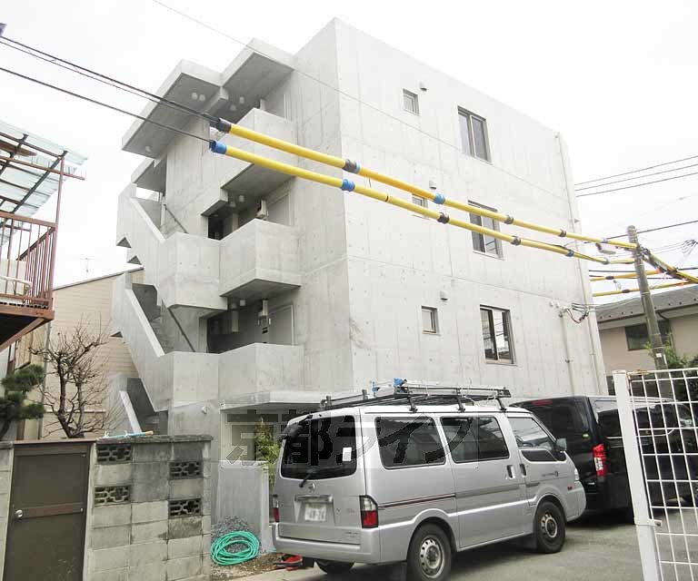 居室・リビング　広いお部屋！