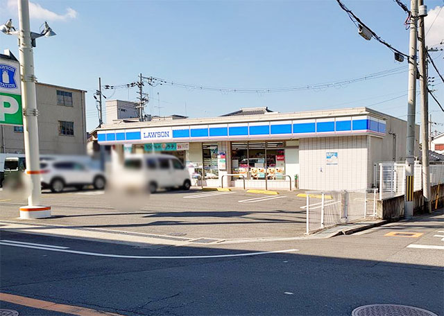 コンビニ　ローソン 東大阪横小路五丁目店（コンビニ）まで752m