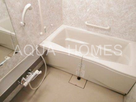 バス・シャワールーム　同物件・別タイプのお部屋になります。（参考写真）