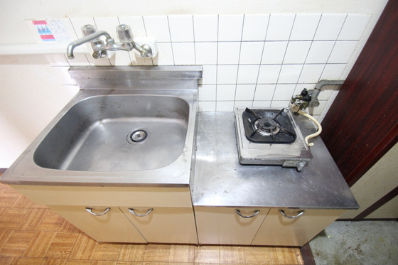 キッチン　※別部屋の写真です