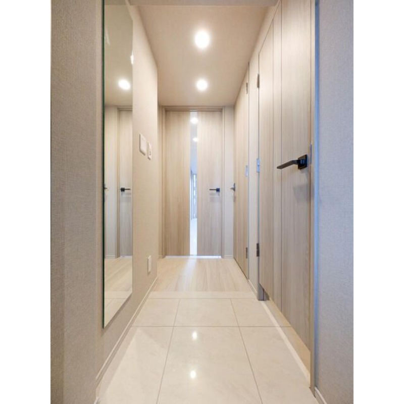 玄関　※参考写真