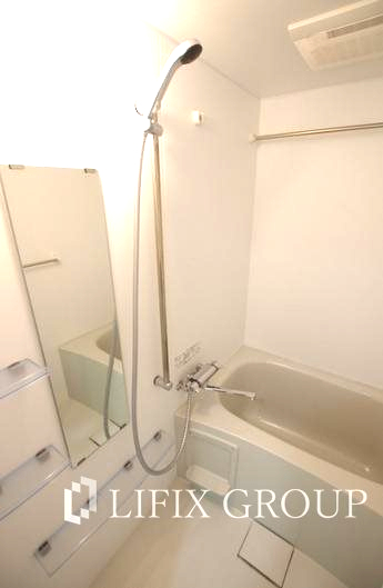 バス・シャワールーム　風呂