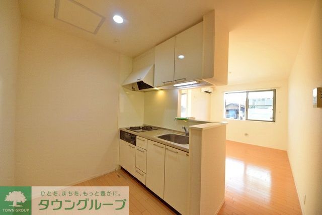 居室・リビング　キッチン