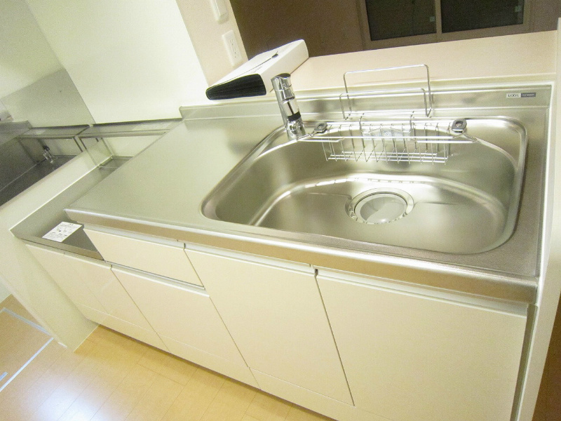 キッチン　※別部屋参考写真