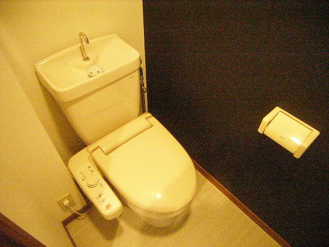 トイレ　別号室