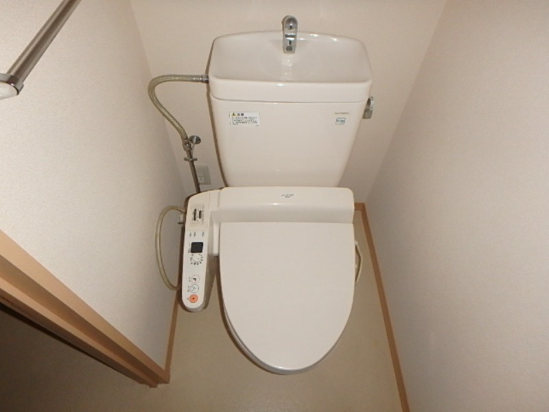 トイレ　図面と現状に相違がある場合には現状を優先