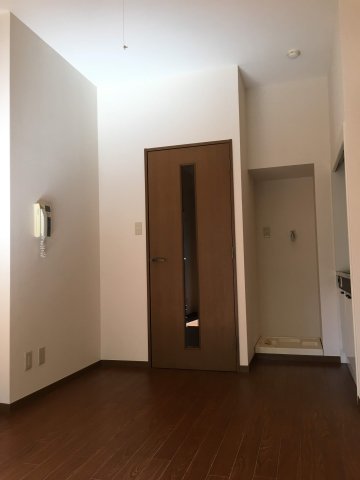 居室・リビング　きれいな洋室です