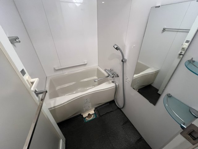 バス・シャワールーム　日々の暮らしに欠かせないお風呂です