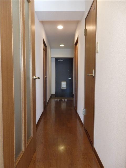 玄関　明るい玄関です