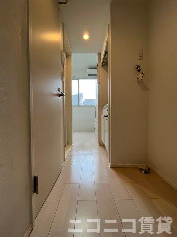 玄関　別号室イメージの為、現状を優先致します。