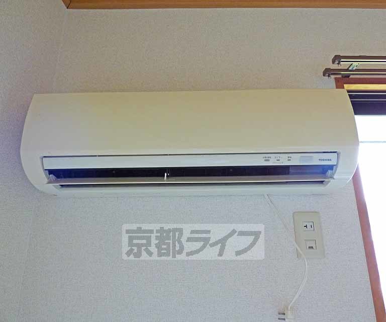 その他設備　エアコンあります。