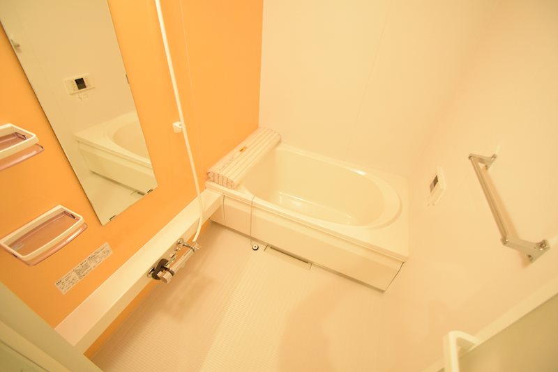 バス・シャワールーム　ゆったり浴室