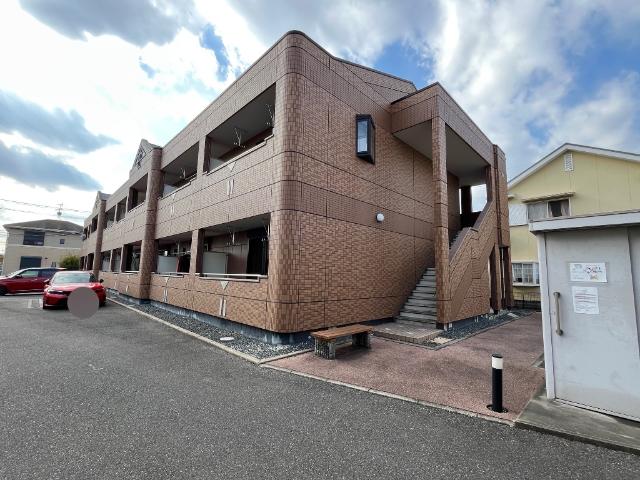 建物外観　外観写真（昼）