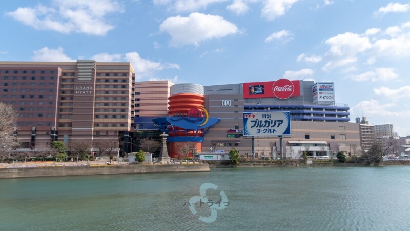 ショッピングセンター　キャナルシティ博多サウスビル（ショッピングセンター）まで419m