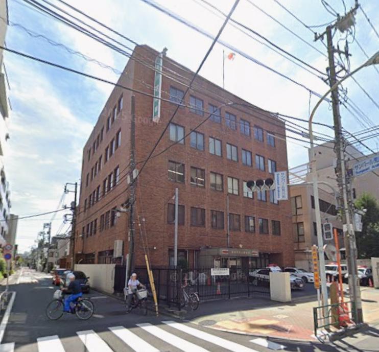 役所　荒川警察署（役所）まで100m