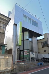 銀行　小松川信用金庫亀戸支店（銀行）まで206m