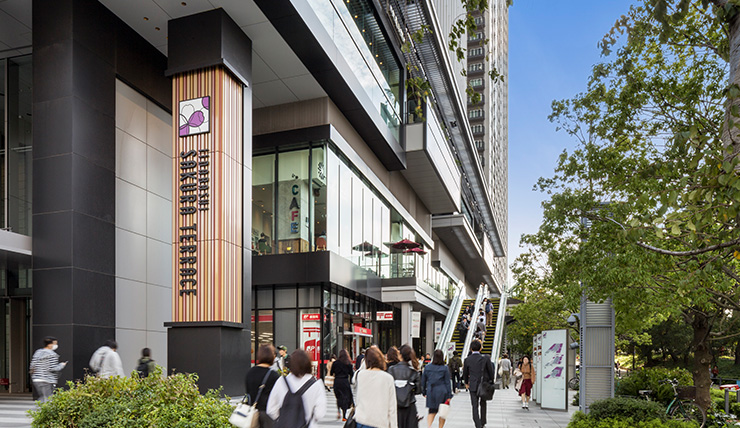 ショッピングセンター　飯田橋サクラテラス（ショッピングセンター）まで161m