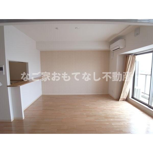 居室・リビング　※写真は別号室